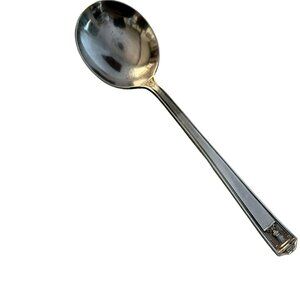 Holmes and Edwards‎ Round Bowl Spoon Gumbo Century Silverplate 1923 IS 7 1/8 in